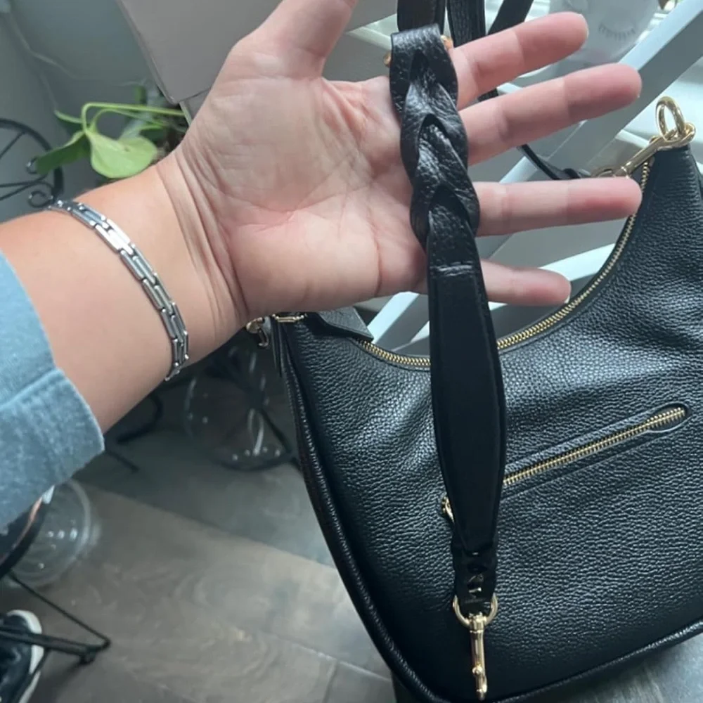 New Coach Black Jules Leather Hobo Bag with Gold Accents